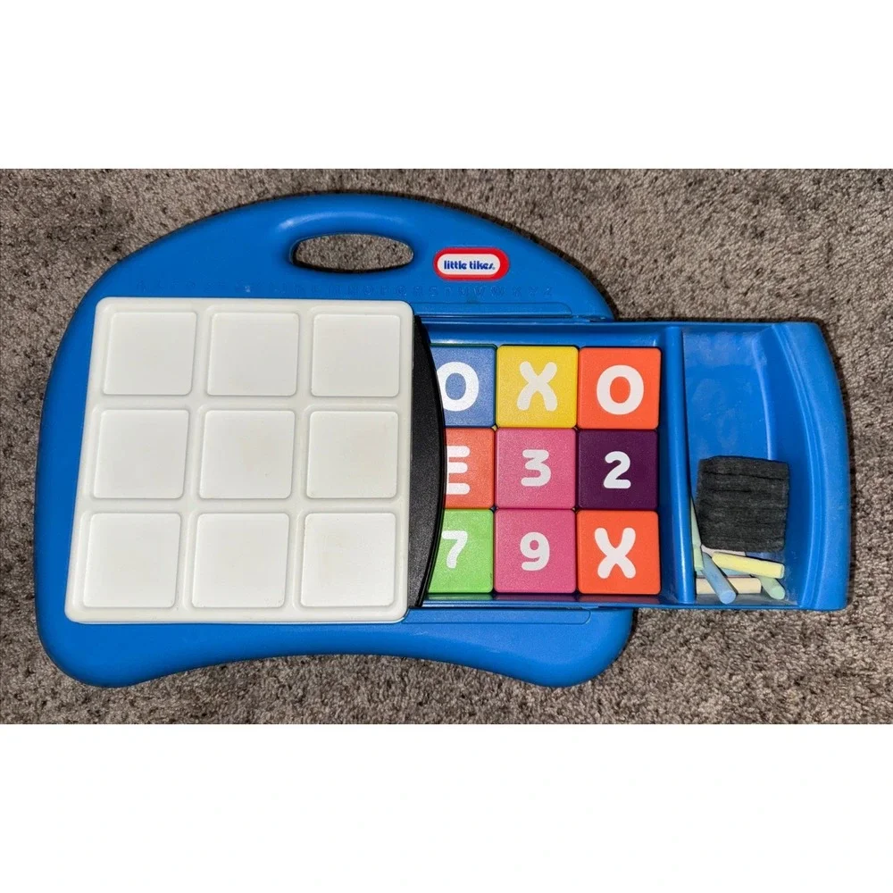 Little Tikes Alphabet & Numbers Lap Desk 26 2-sided tiles Chalkboard Storage FUN